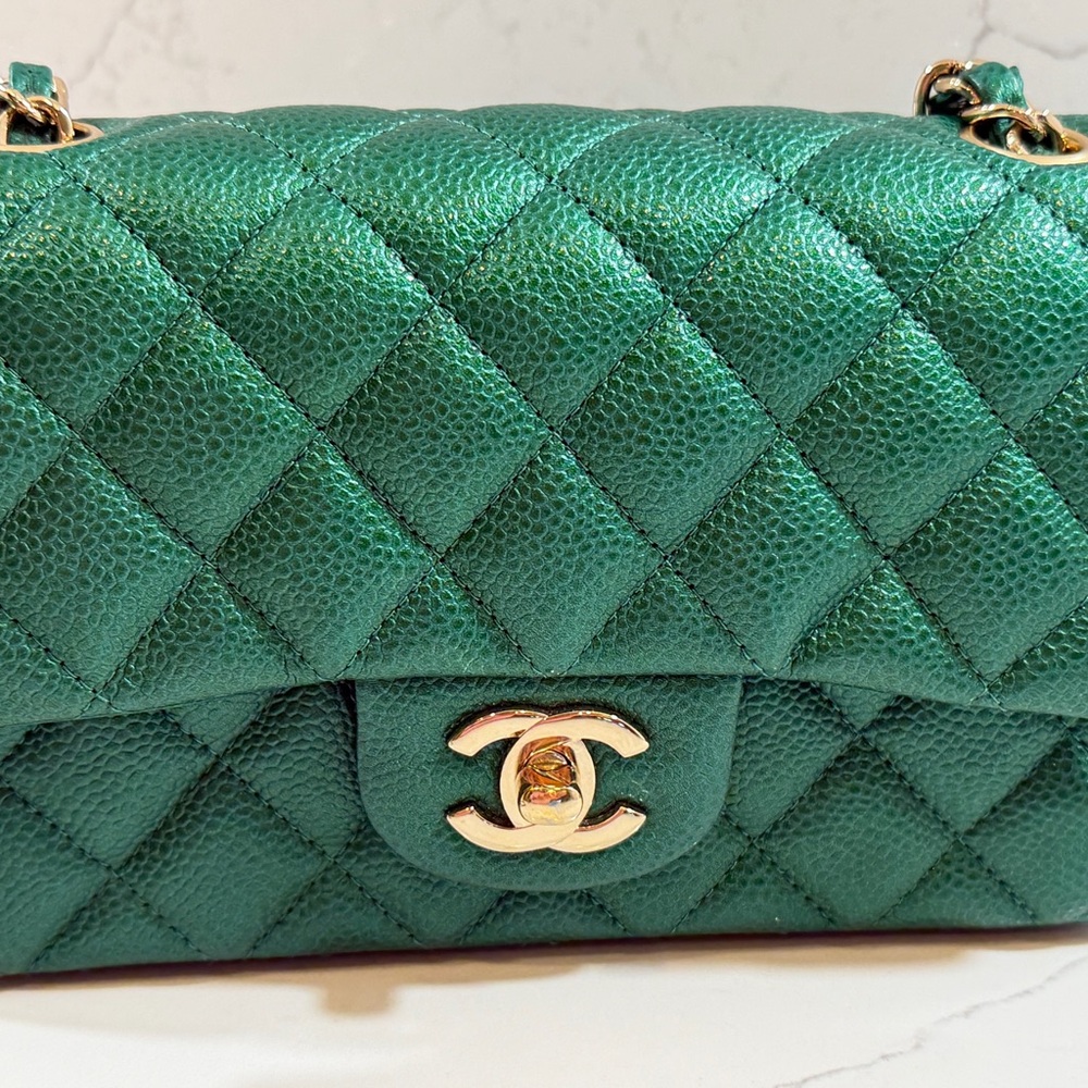 Chanel Green 18s Classic Flap Bag with Gold Hardware Emerald Green Caviar